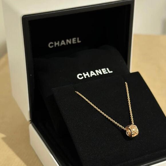 CHANEL Coco Crush Necklace - Picture 1 of 7